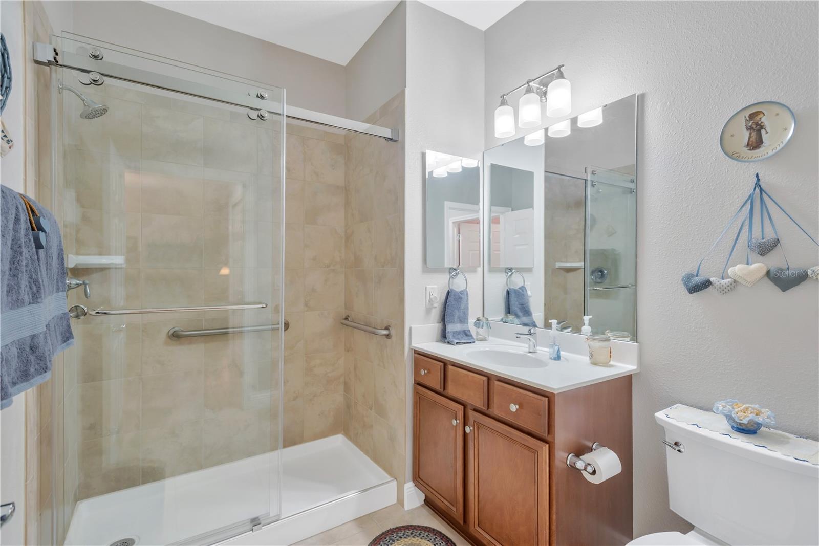 2nd Bathroom- Seamless Glass Shower Door