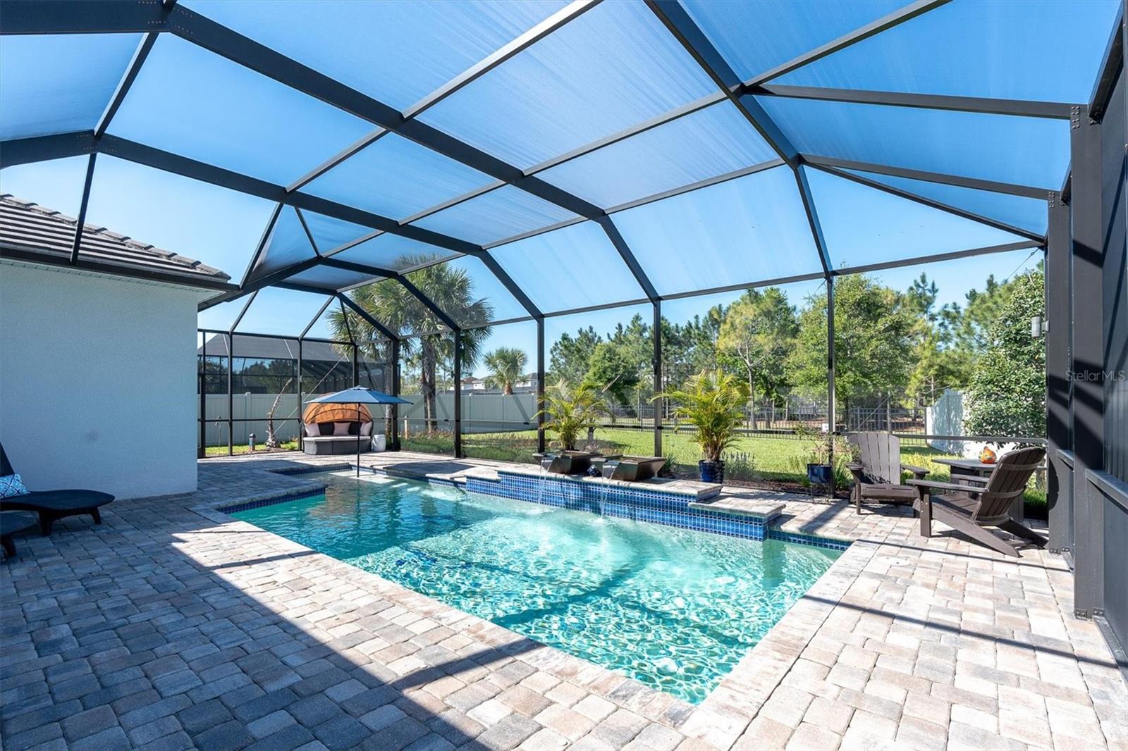 ENJOY THE FLORIDA LIFESTYLE HERE