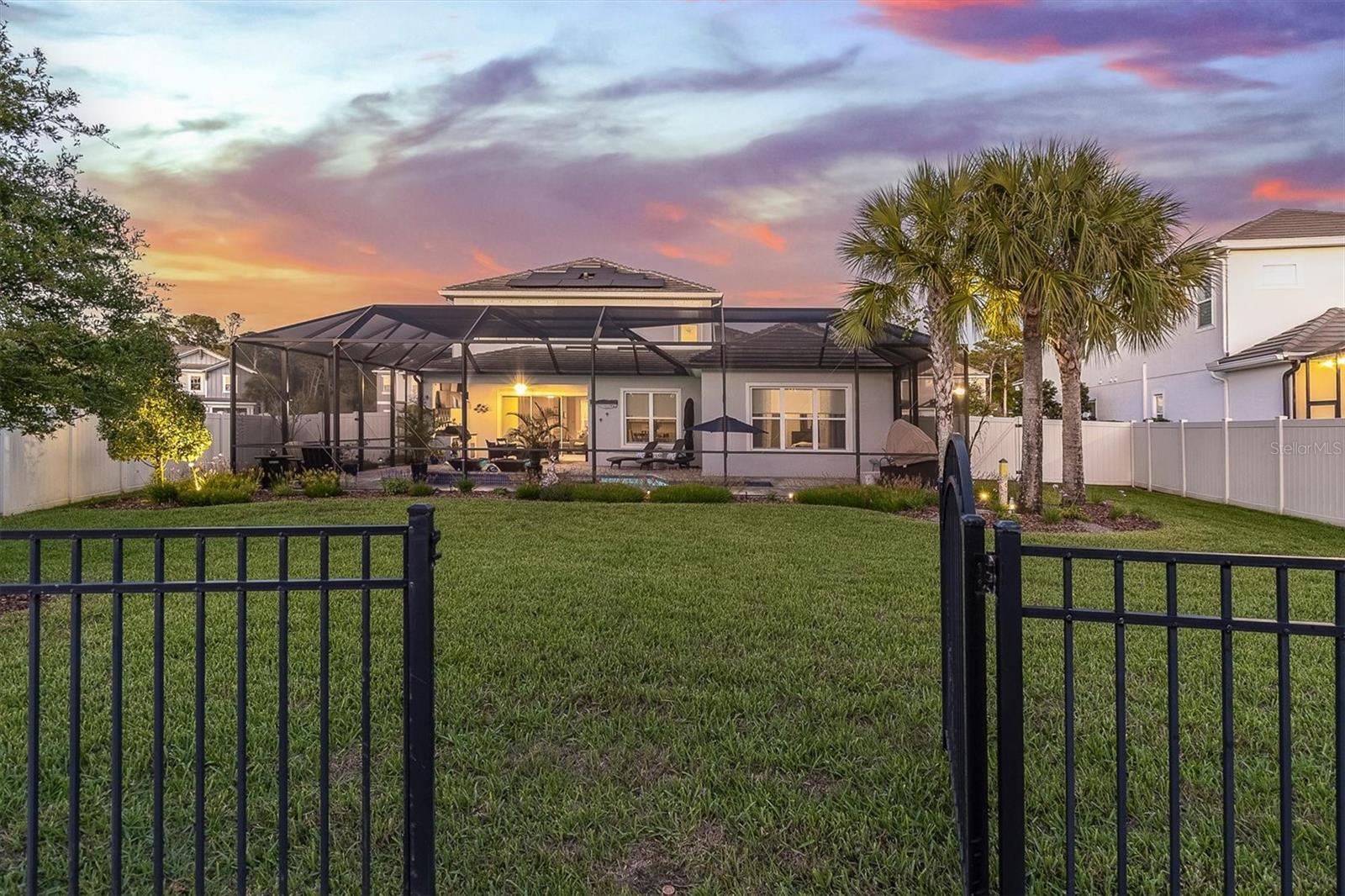 COMMON GREENSPACE TO ENJOY RIGHT OUT OF THE BACK GATE