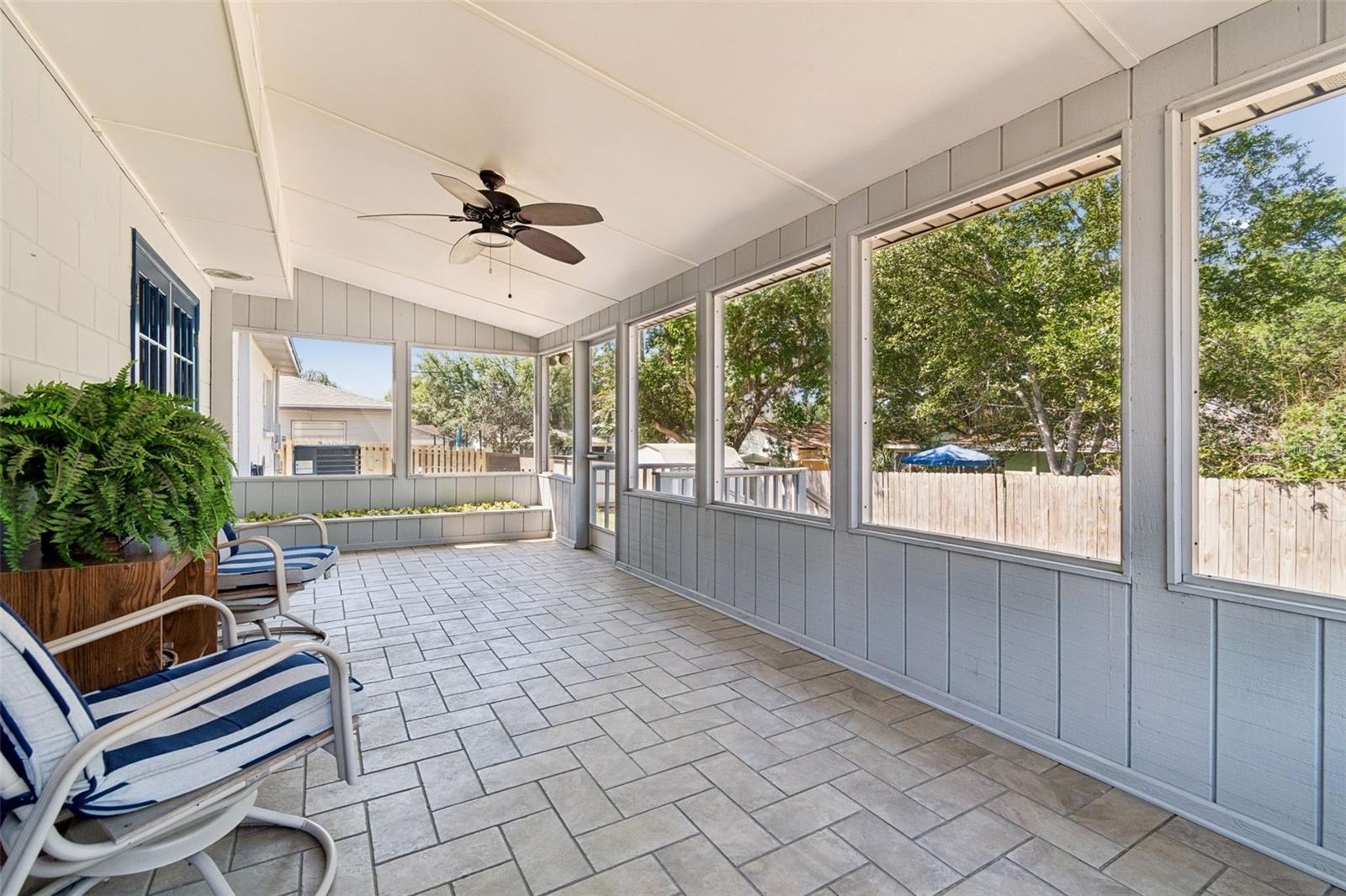 Alternate view of back porch/lanai