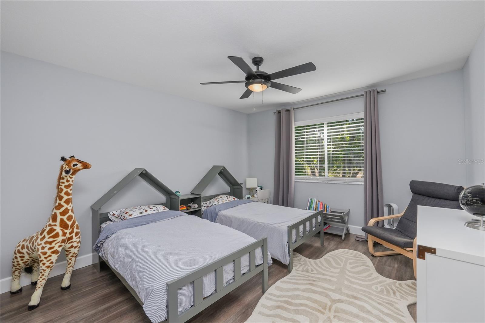 Bedroom 4 on the 2nd Floor with a closet organzier