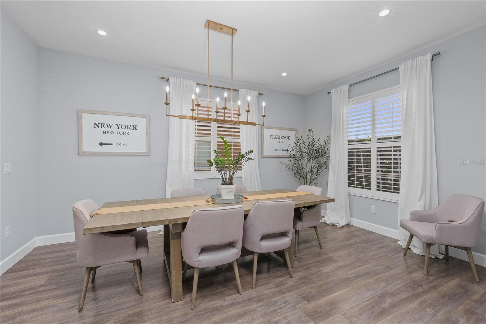 Spacious Dining Room