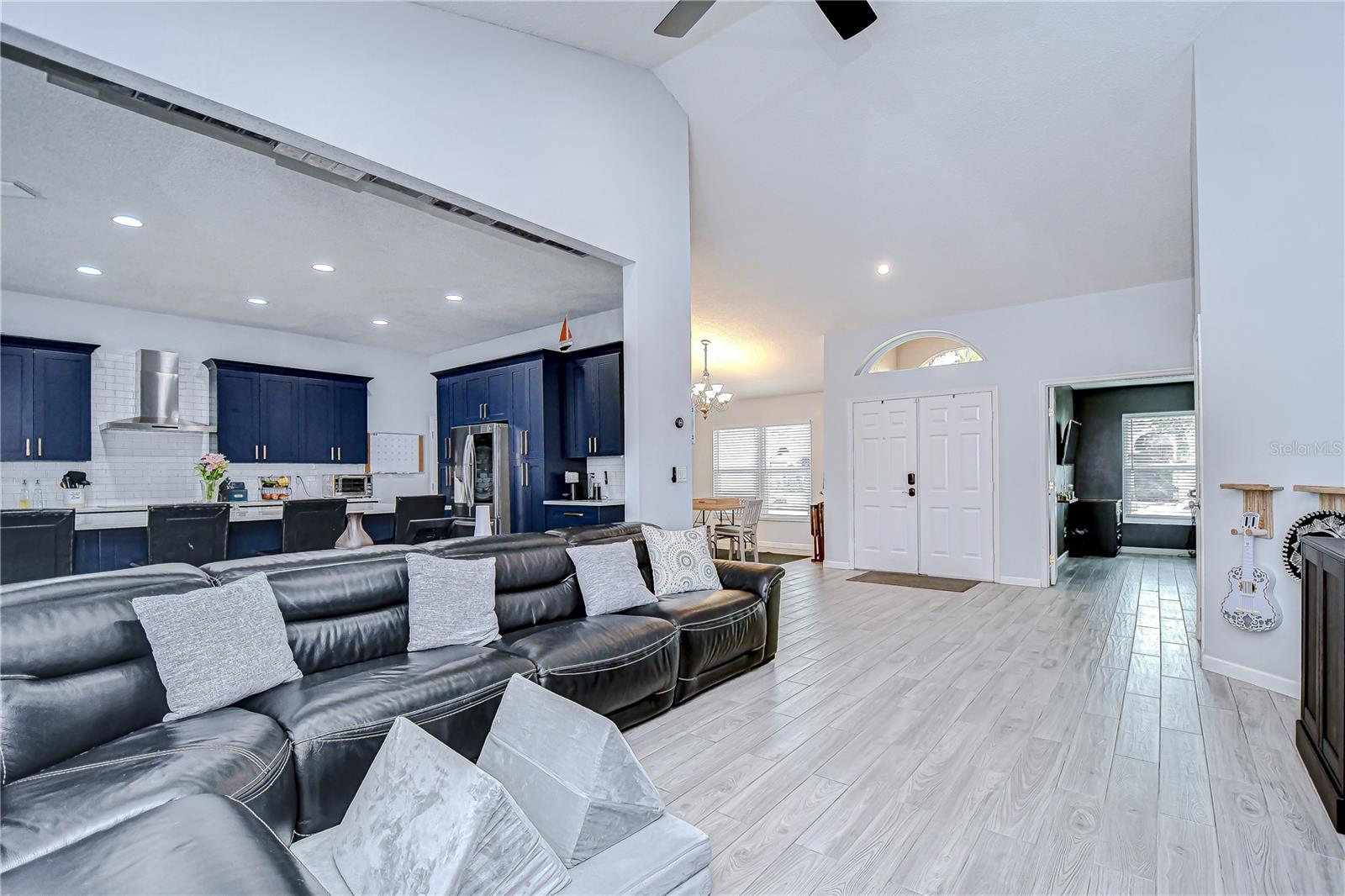 Bright and open floor plan.