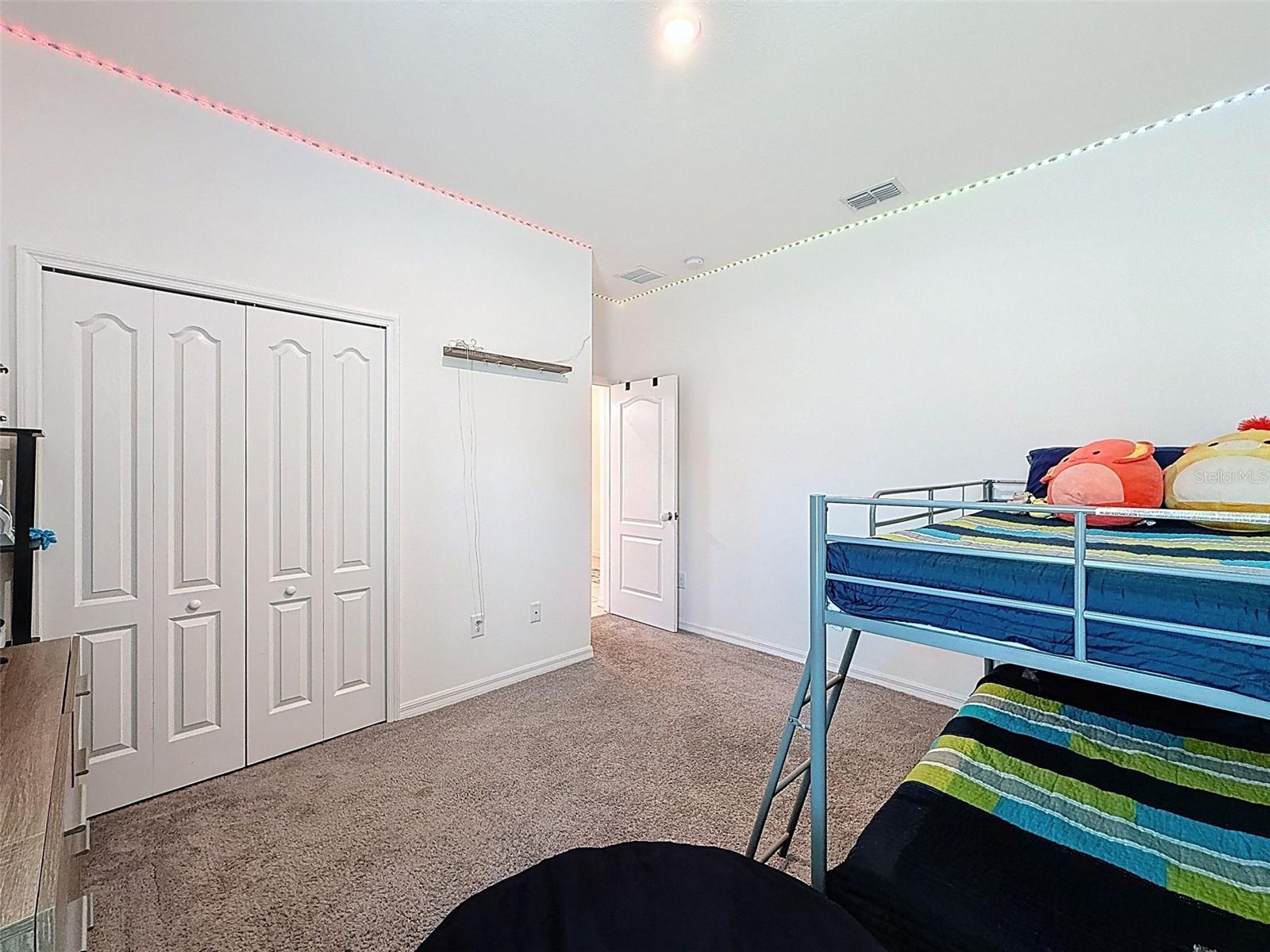 Well-sized bedroom with great natural light