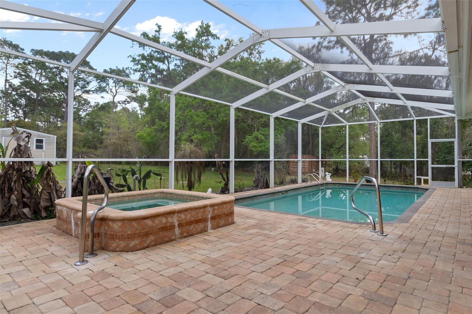 The Jacuzzi and Pool are  Amazing