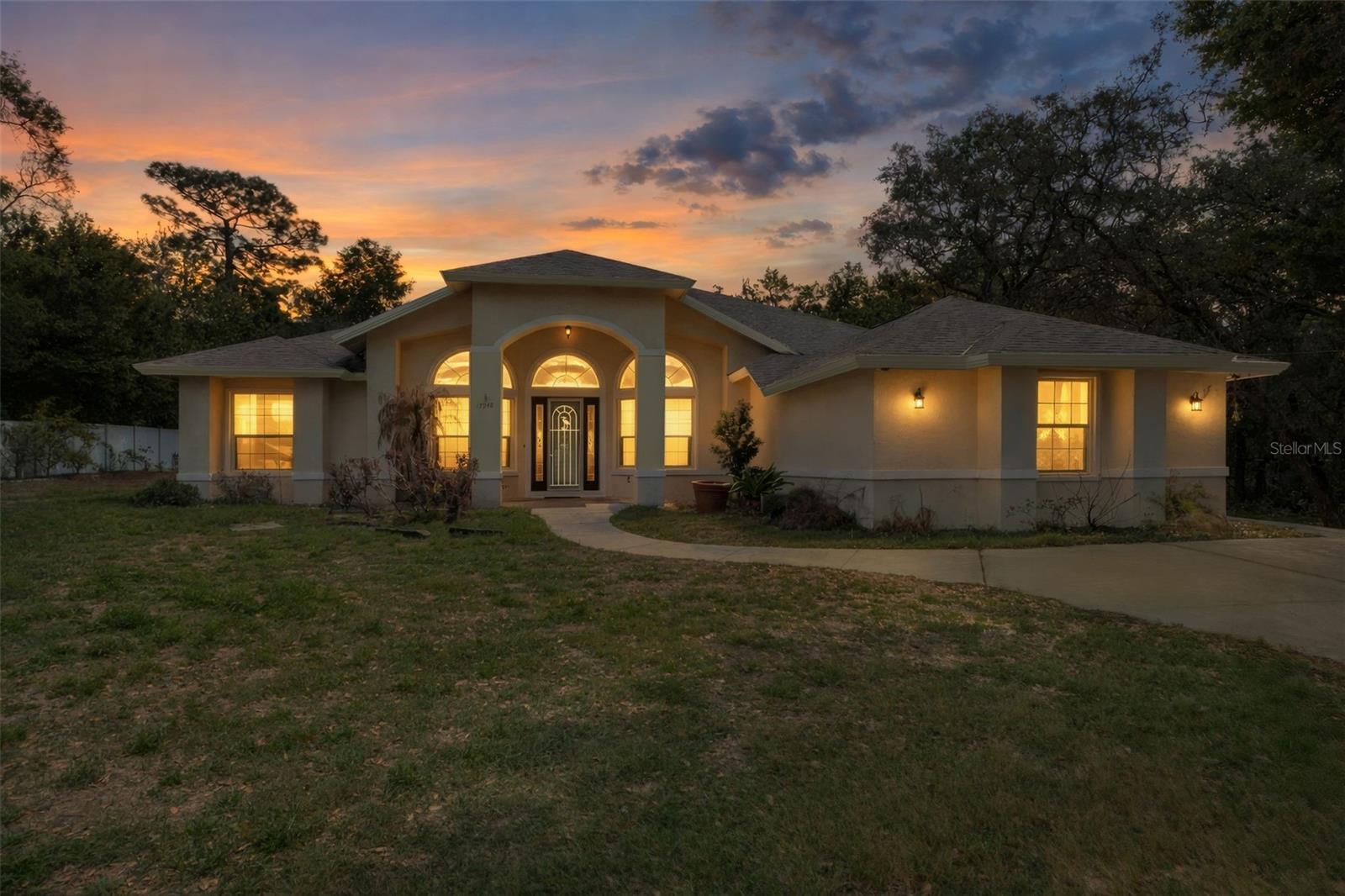 Beautiful Twlight View of the Home