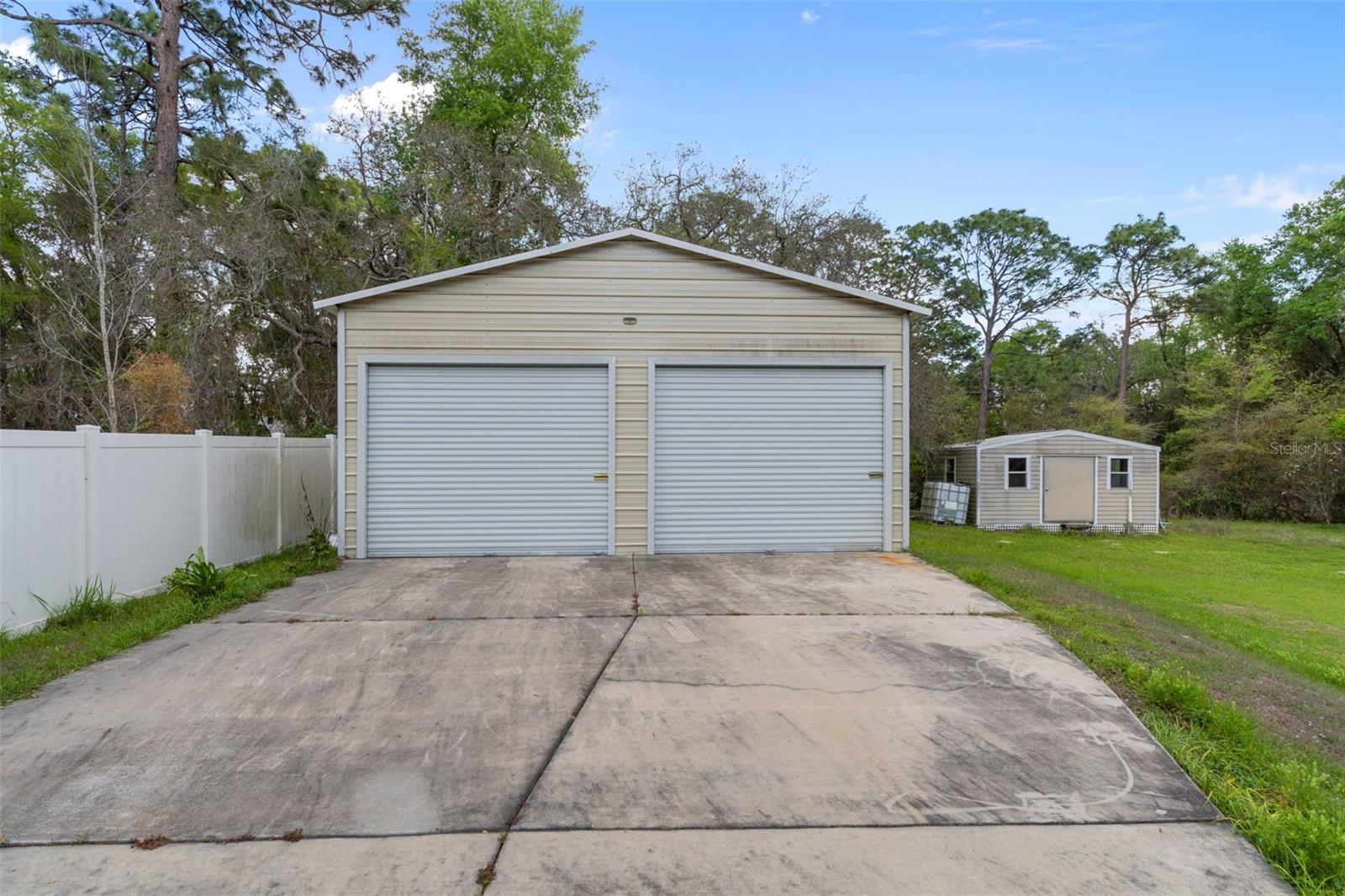 Driveway to the Metasl Building