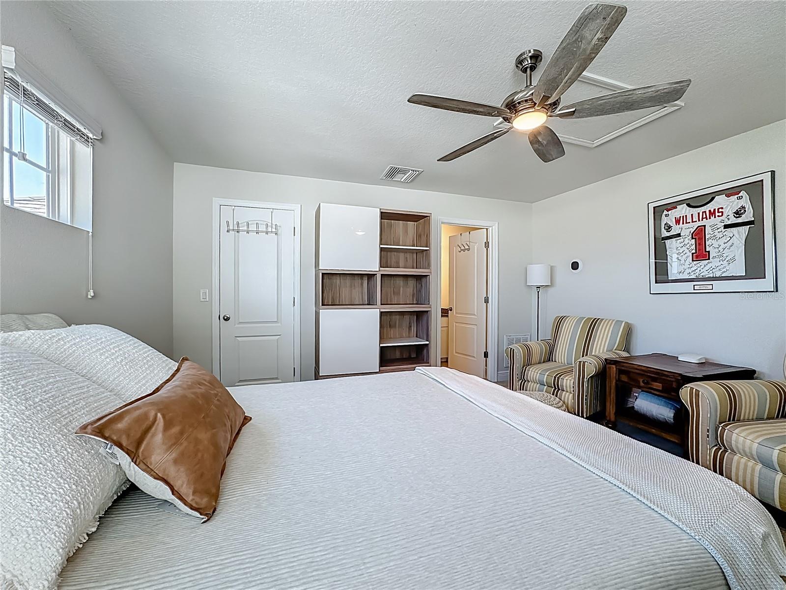 Bedroom 4 boasts en suite bathroom and walk-in closet