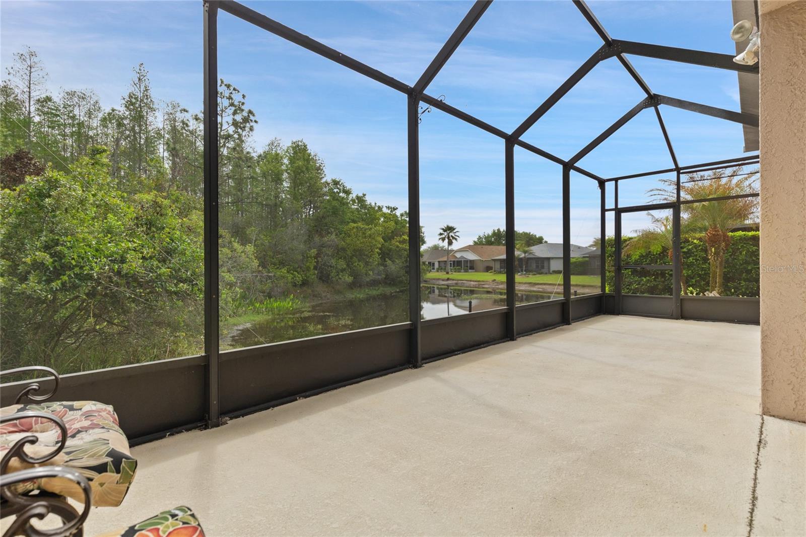 SCREENED LANAI