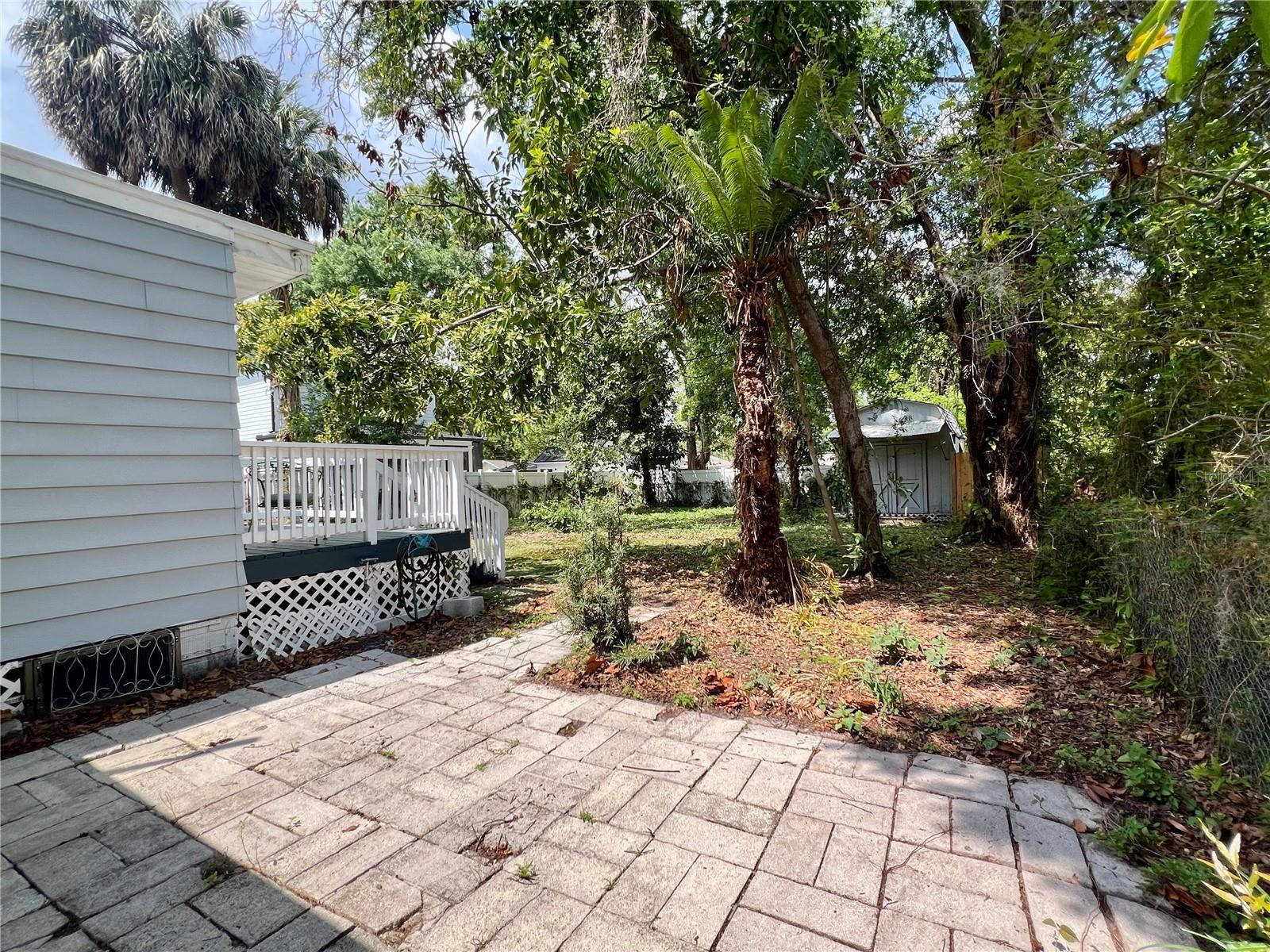 So many open-air spots to relax in nature