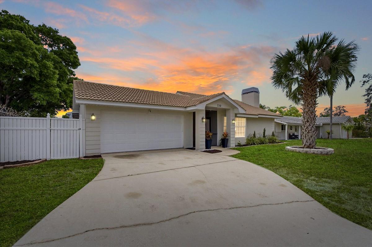 PRIME PALM HARBOR LOCATION!