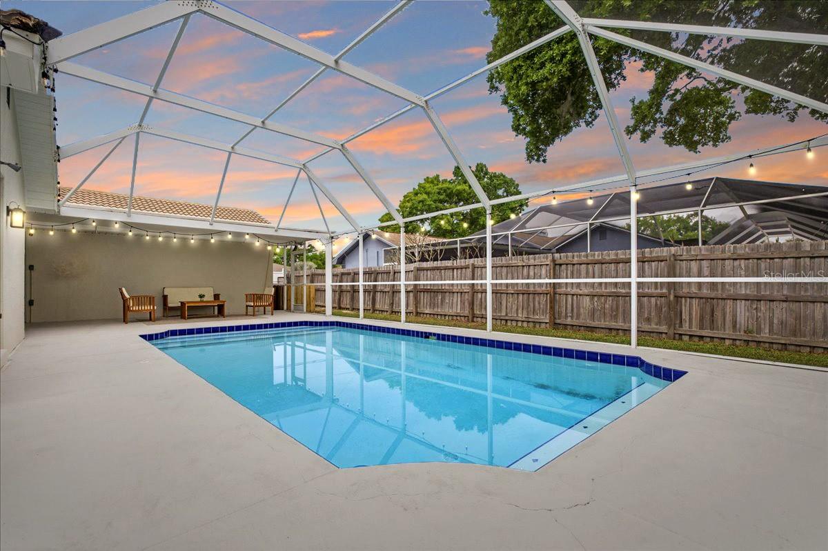 PRIVATE POOL WITH COVERED PATIO SPACE!