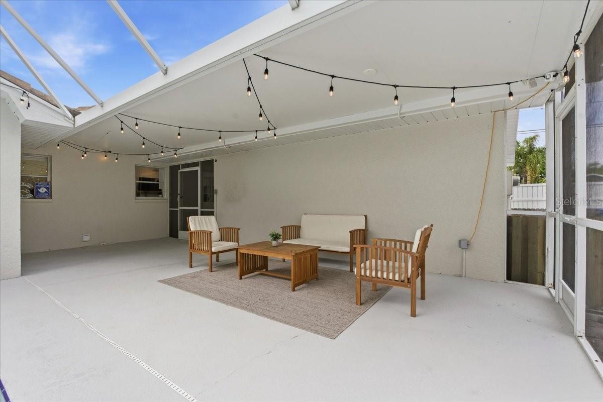 COVERED & SCREENED-IN PATIO SPACE