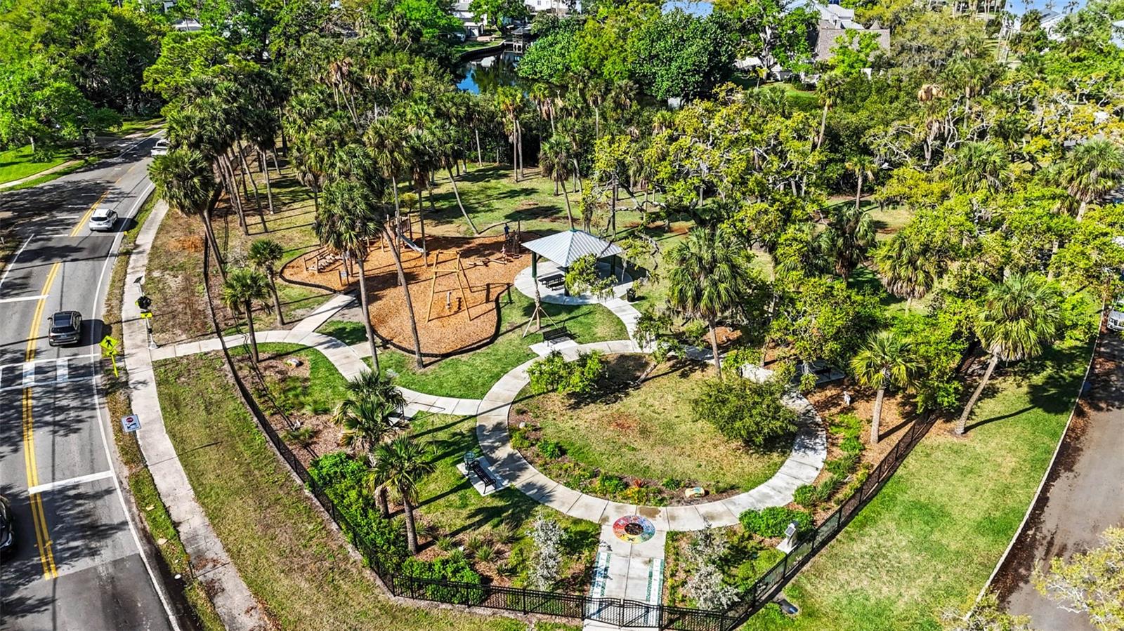 Nearby Bay to Bay Boulevard Park