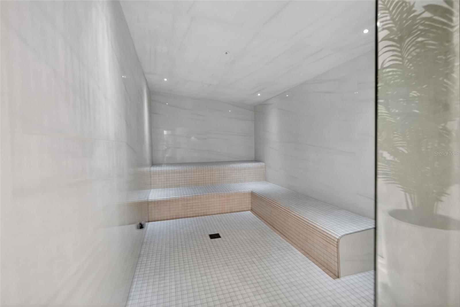 Steam Sauna in Spa Lounge