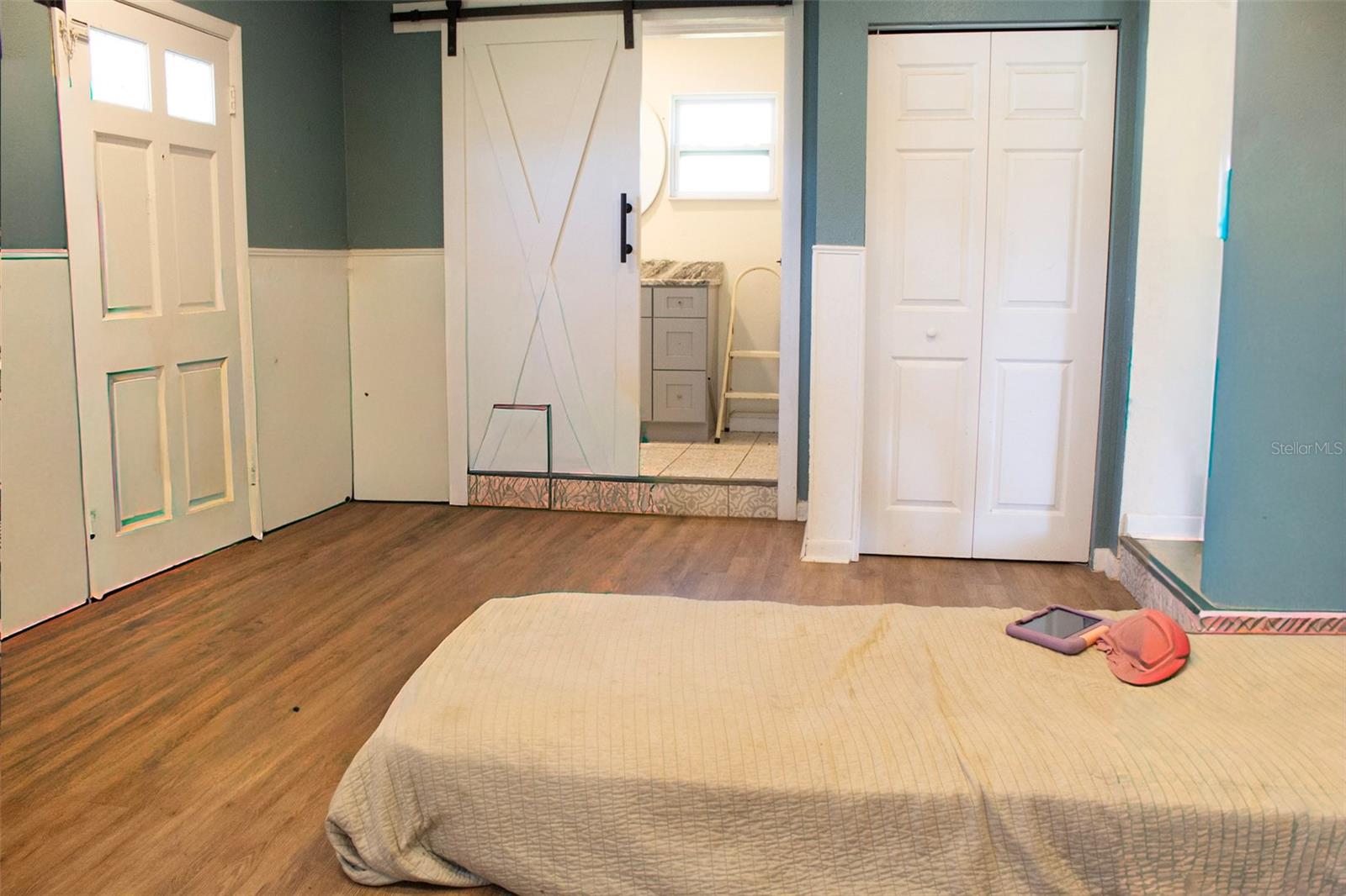 Primary Bedroom/Bathroom