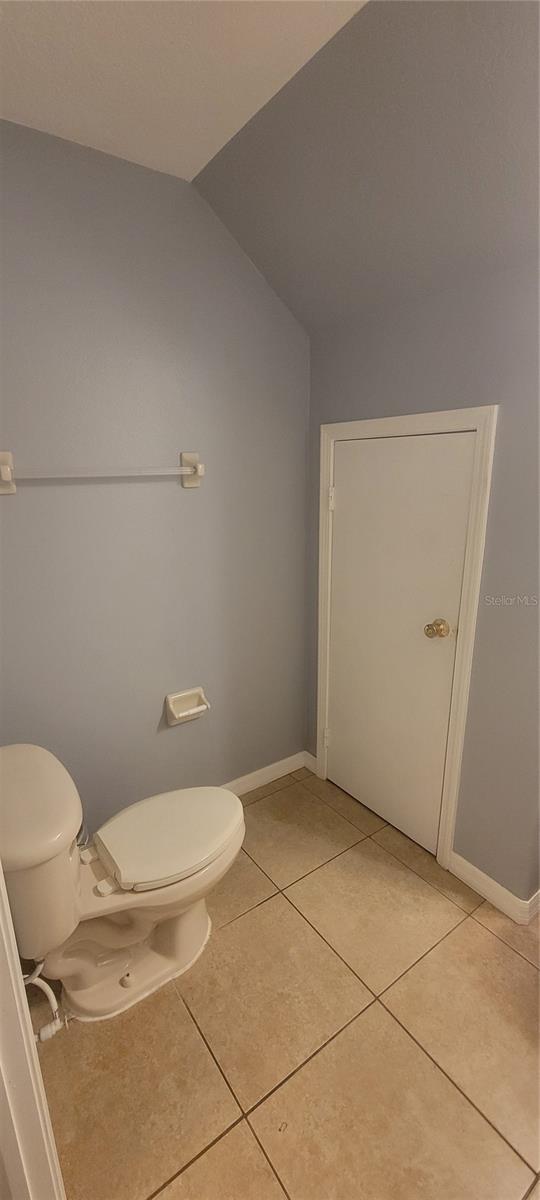 1/2 Bathroom downstairs