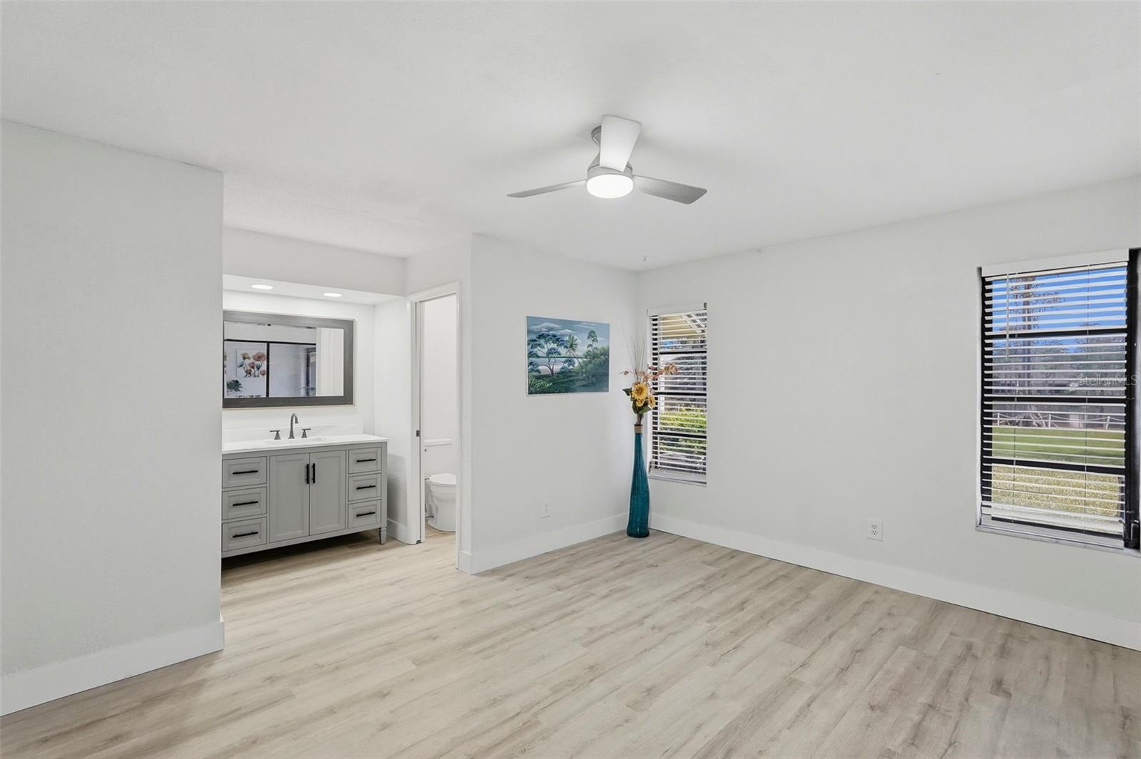 Primary bedroom ensuite