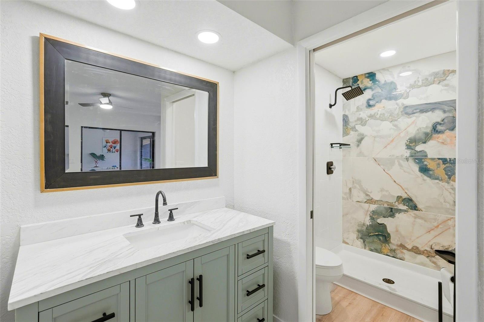 Primary bathroom ensuite