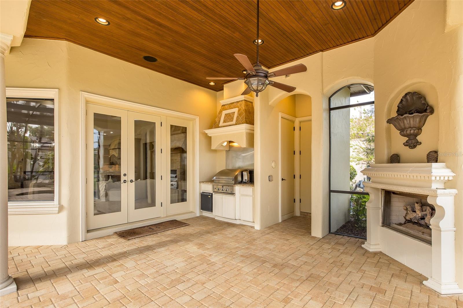 Wood Ceilings on Sprawling Lanai