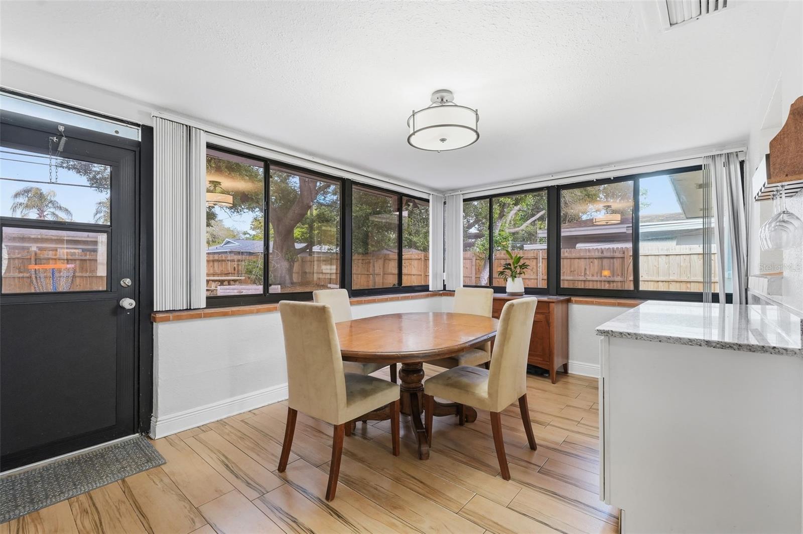 Bonus room