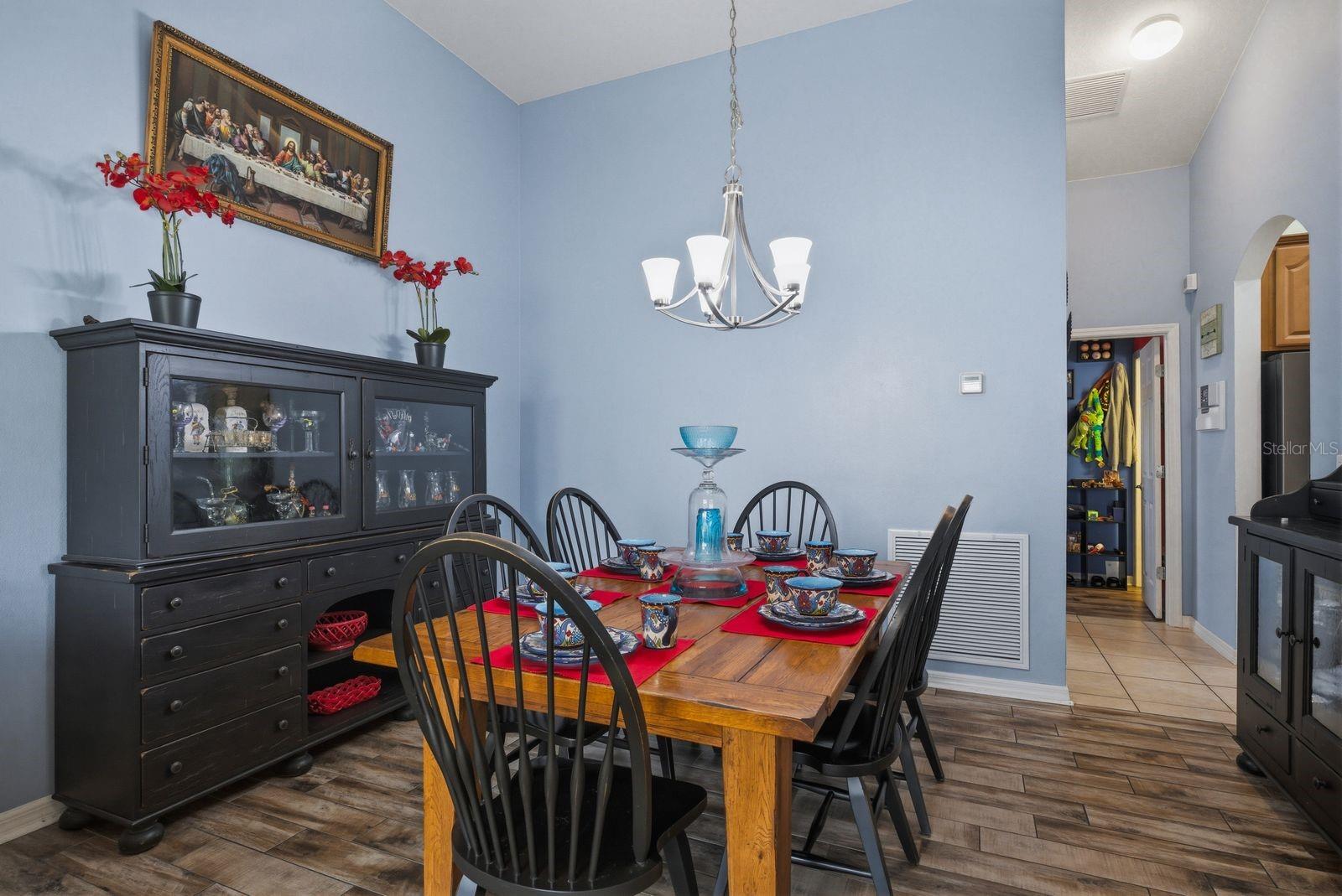 Formal Dining