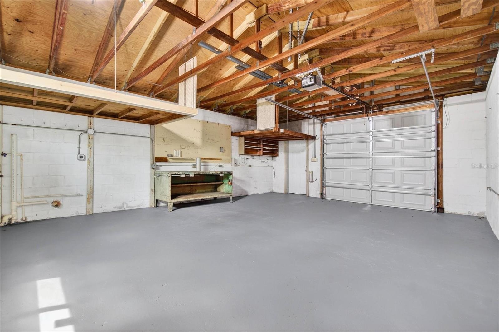 Detached Garage