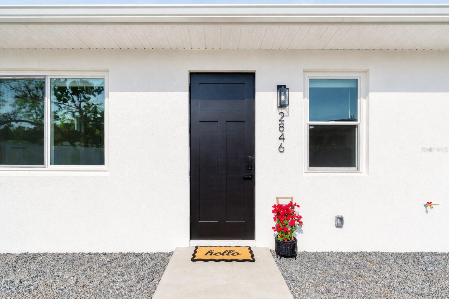 Images of unit 2846 (30-43)