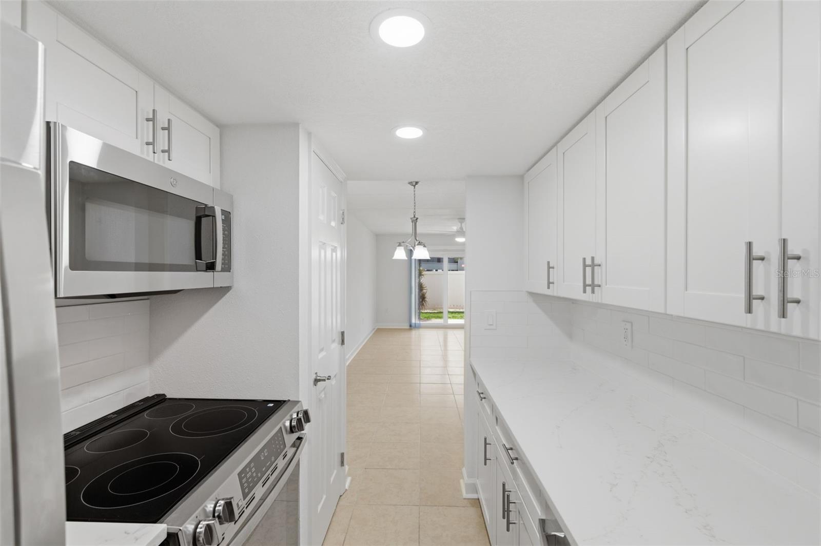 New fresh kitchen with all new applainces