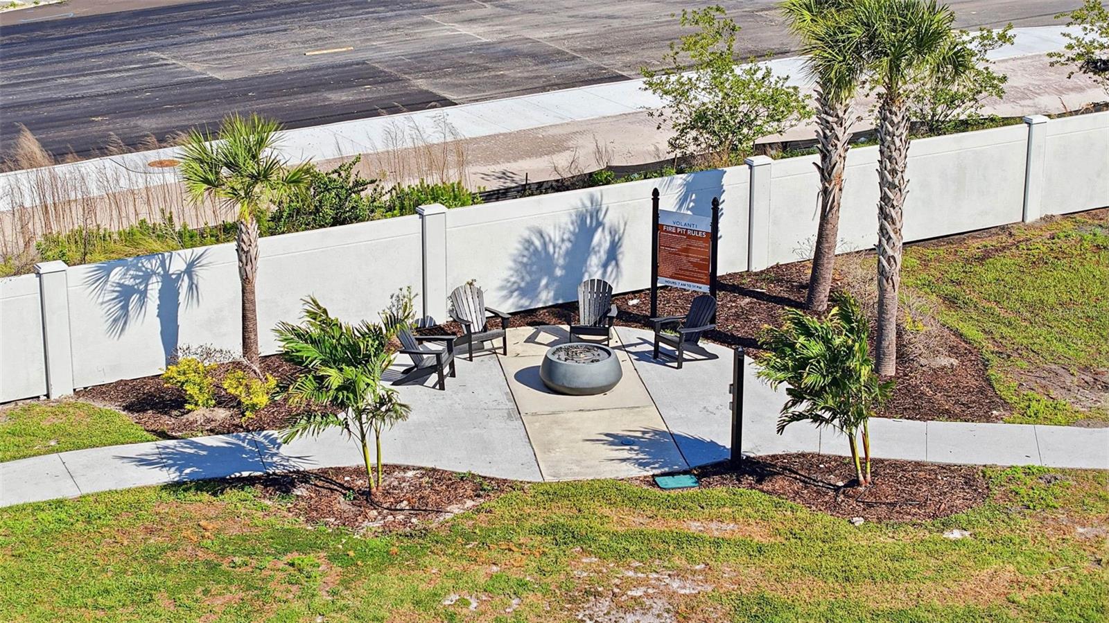 Community Fire Pit/Seating Area