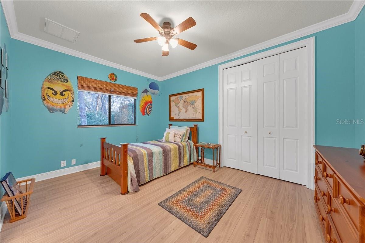 Additional bedroom connected via Jack-and-Jill bathroom.