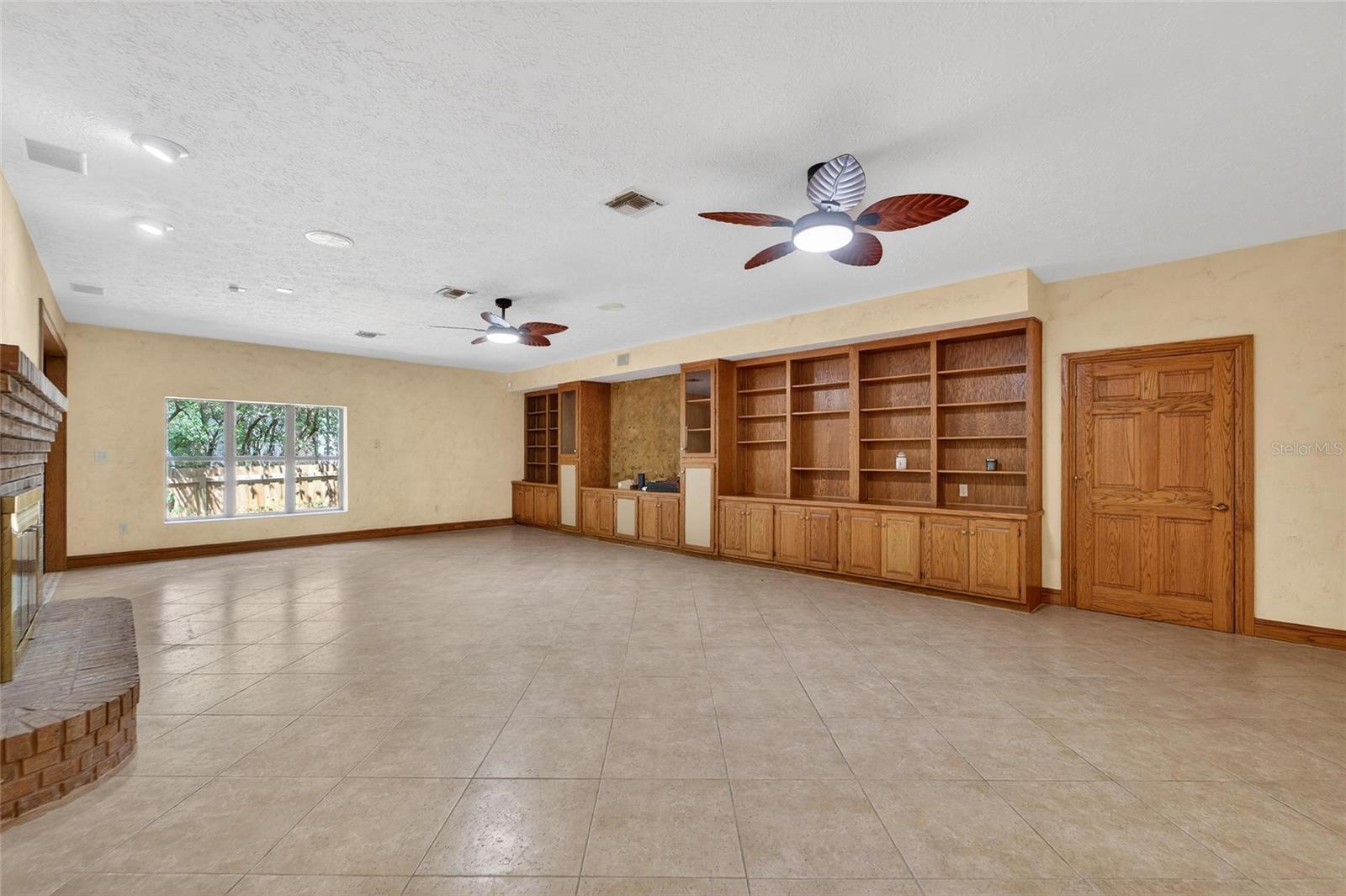Built-in shelving (Great Room)