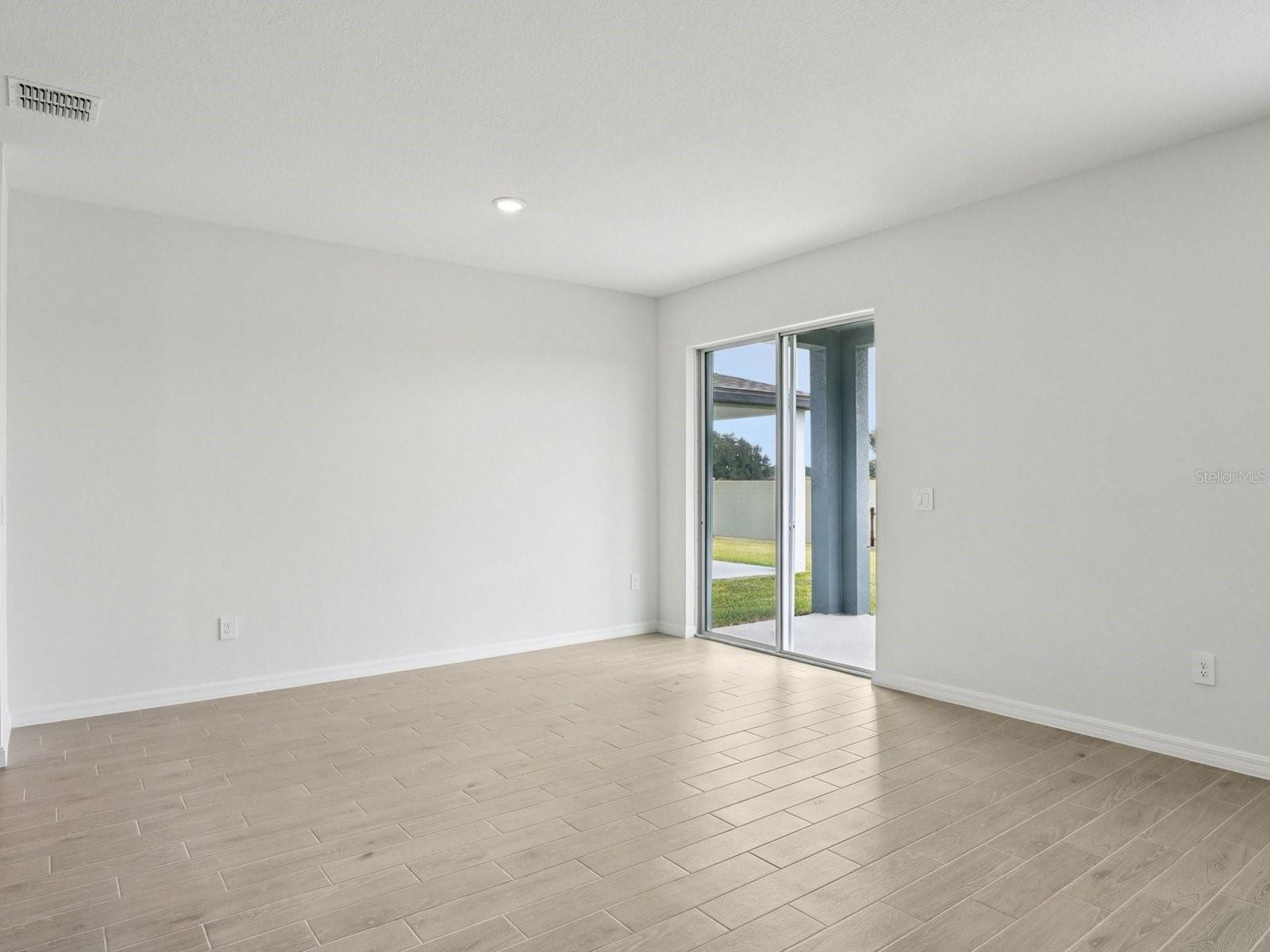 Photo is not of the actual home, but is an inspirational photo of builder’s model home and may depict options, furnishings, and/or decorator features that are not included