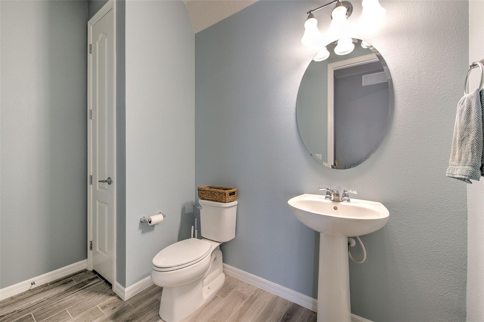 Downstairs half bathroom