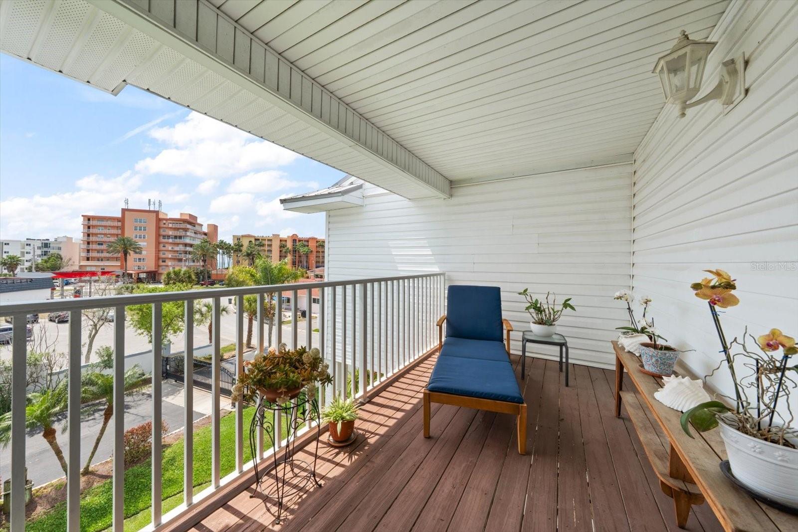 A private terrace for the primary suite with Southwestern views and glimpses of the Gulf!