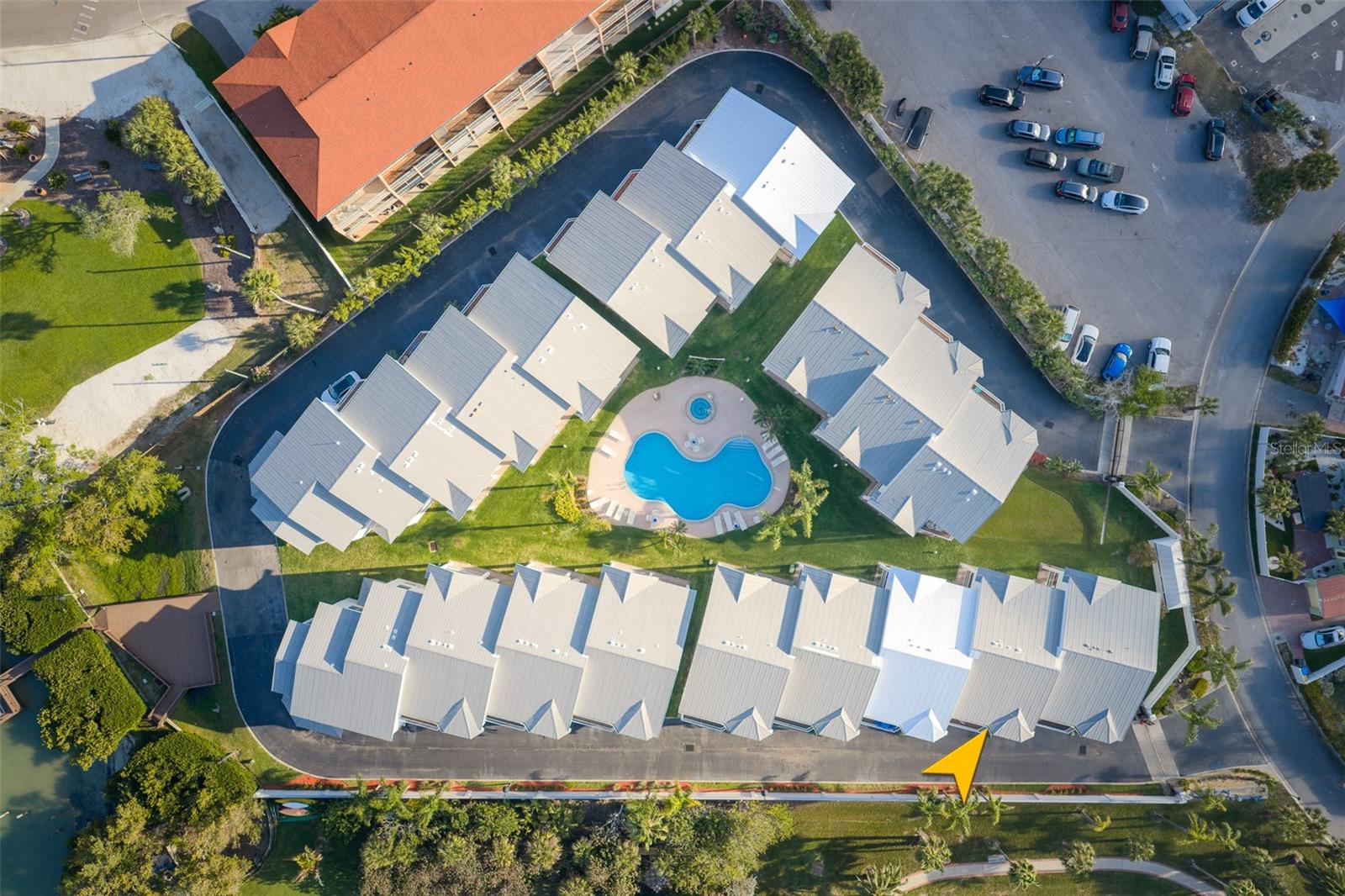 Consisting of only 19 properties, this intimate community creates the perfect home for its residents.