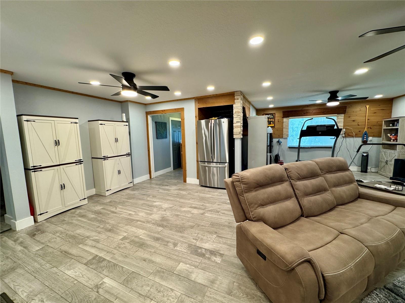 FIRST FLOOR FAMILY ROOM