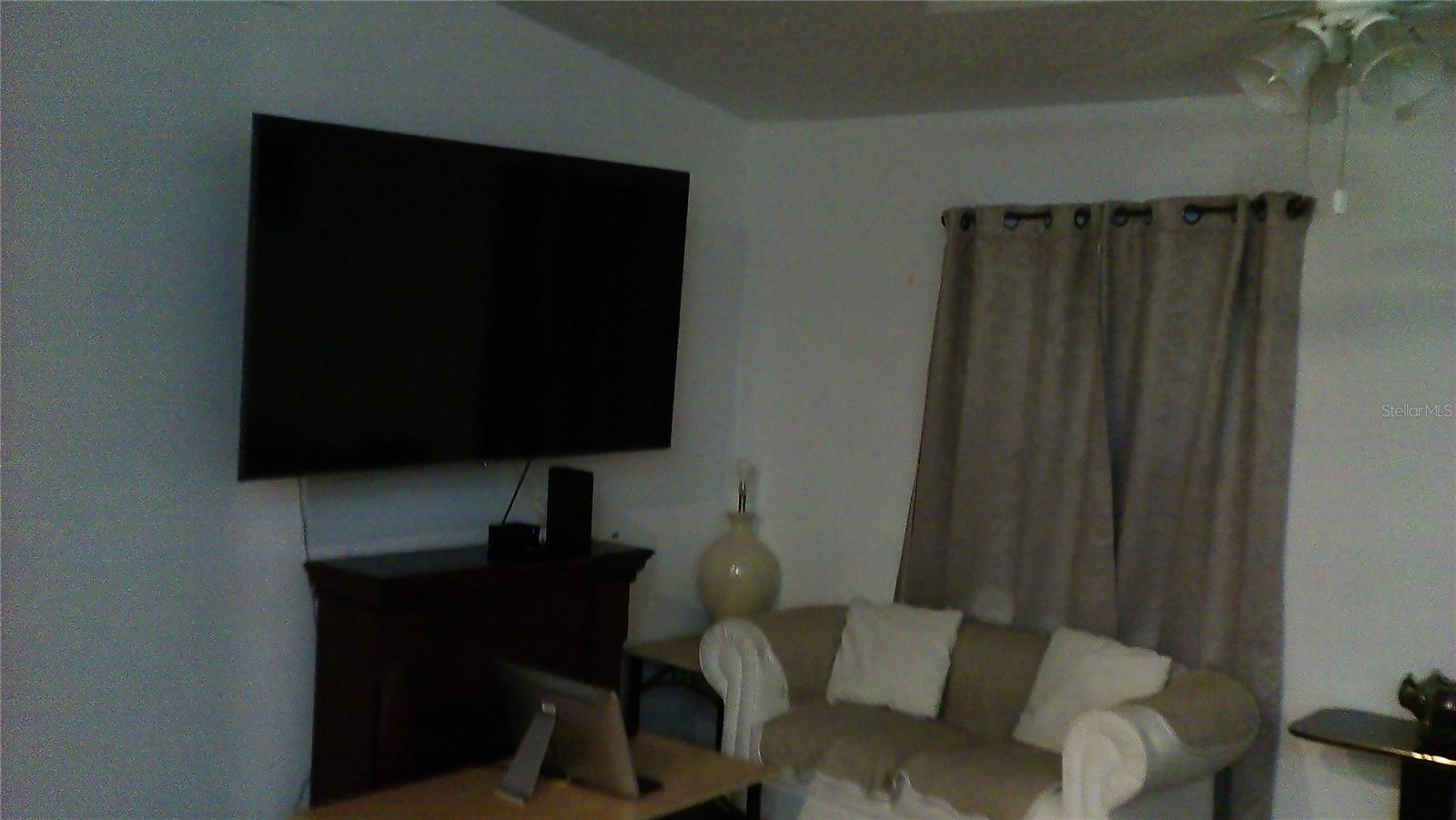 Space for large TV in Liviing Room!