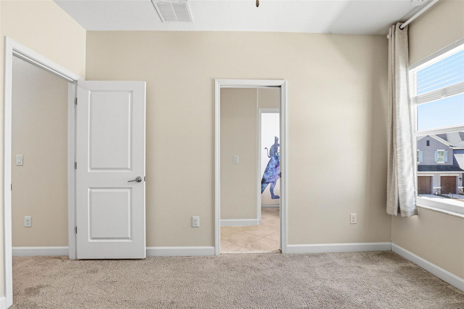 Bedroom 3 - alternate view 2