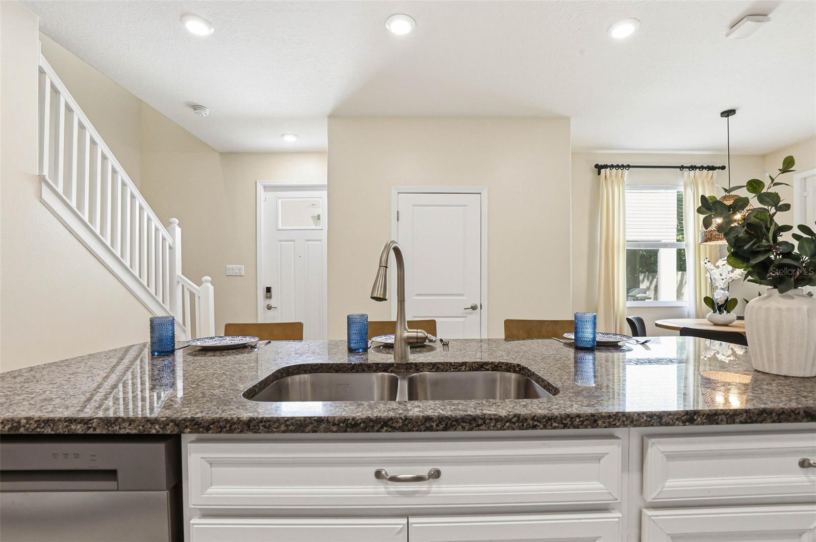 Kitchen – Alternate View 2