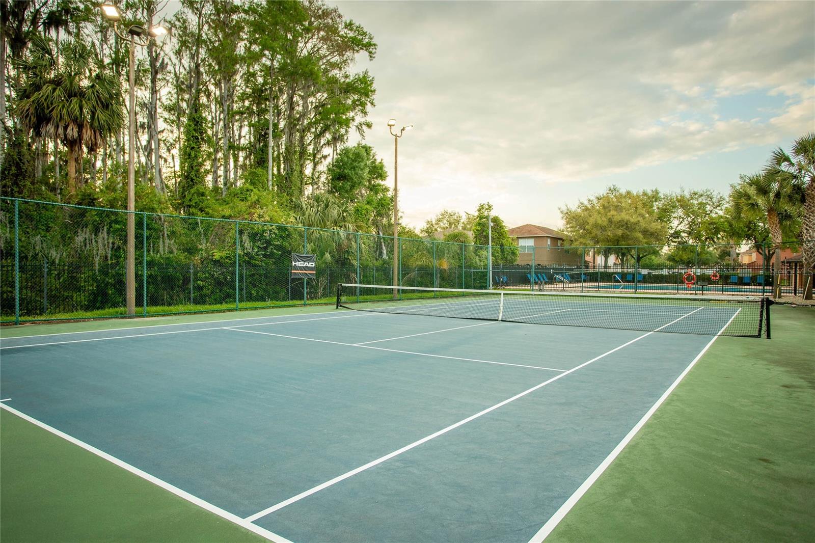 Amenities/Tennis Court