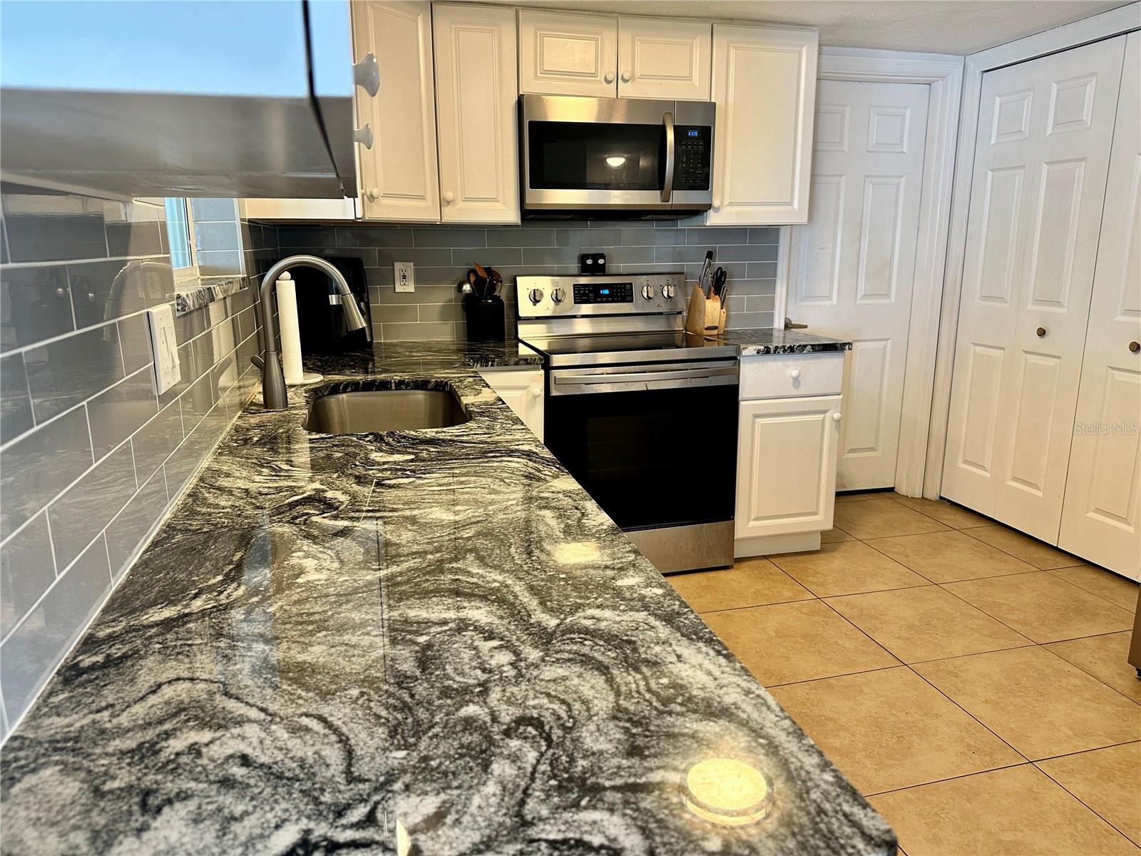 GRANITE