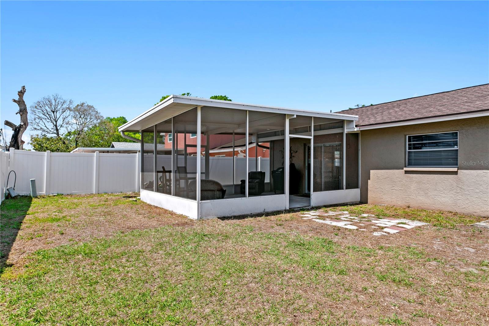 Large rear yard