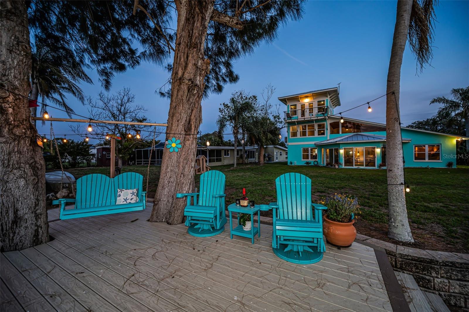 Its 5 o'clock somewhere!