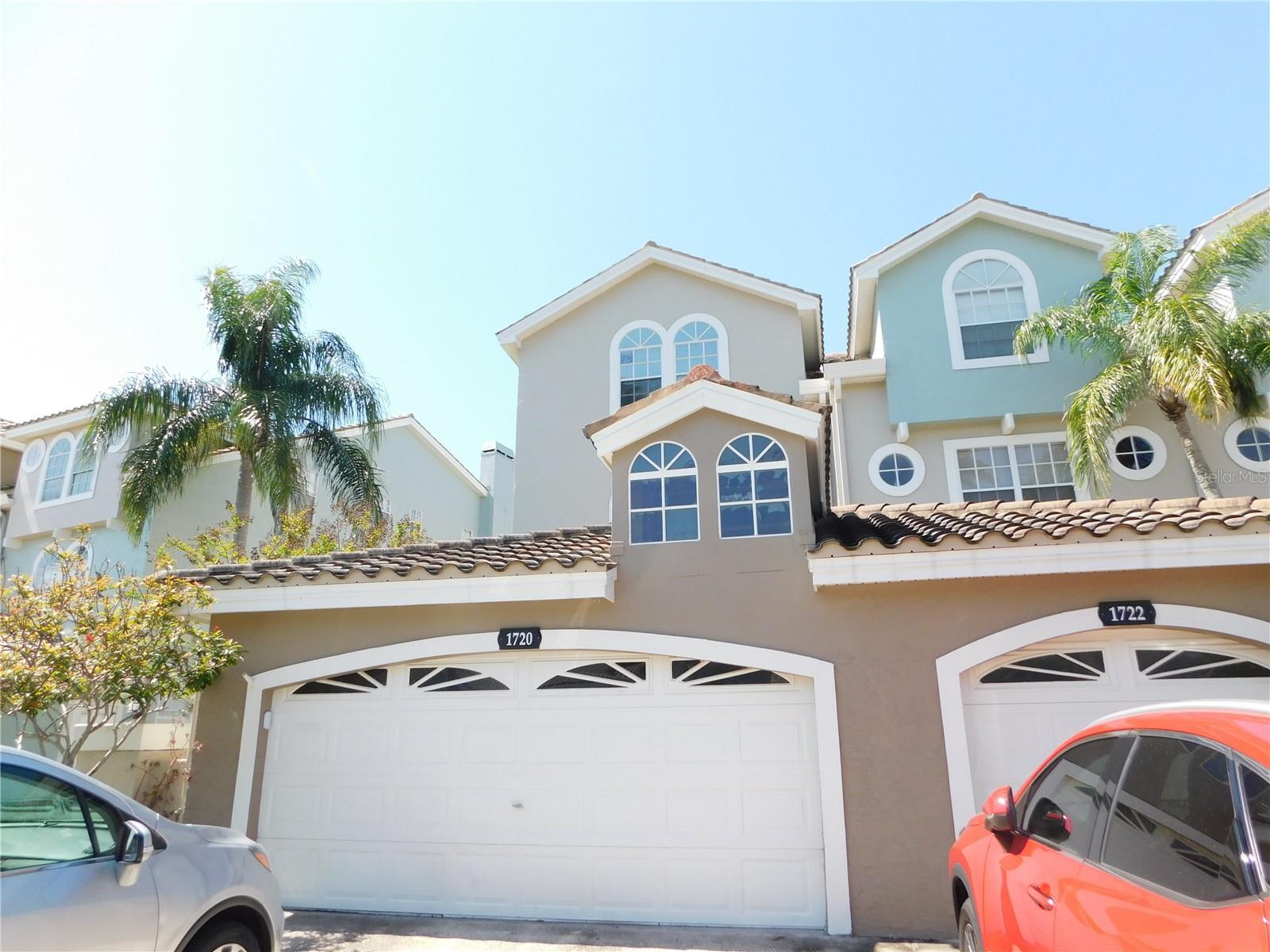 Attached 2 car garage