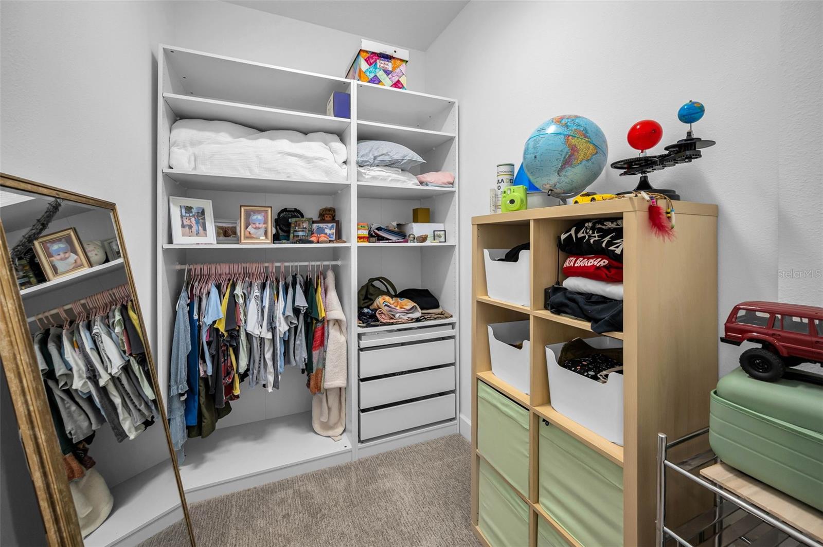 Secondary Suite Custom Walk-In