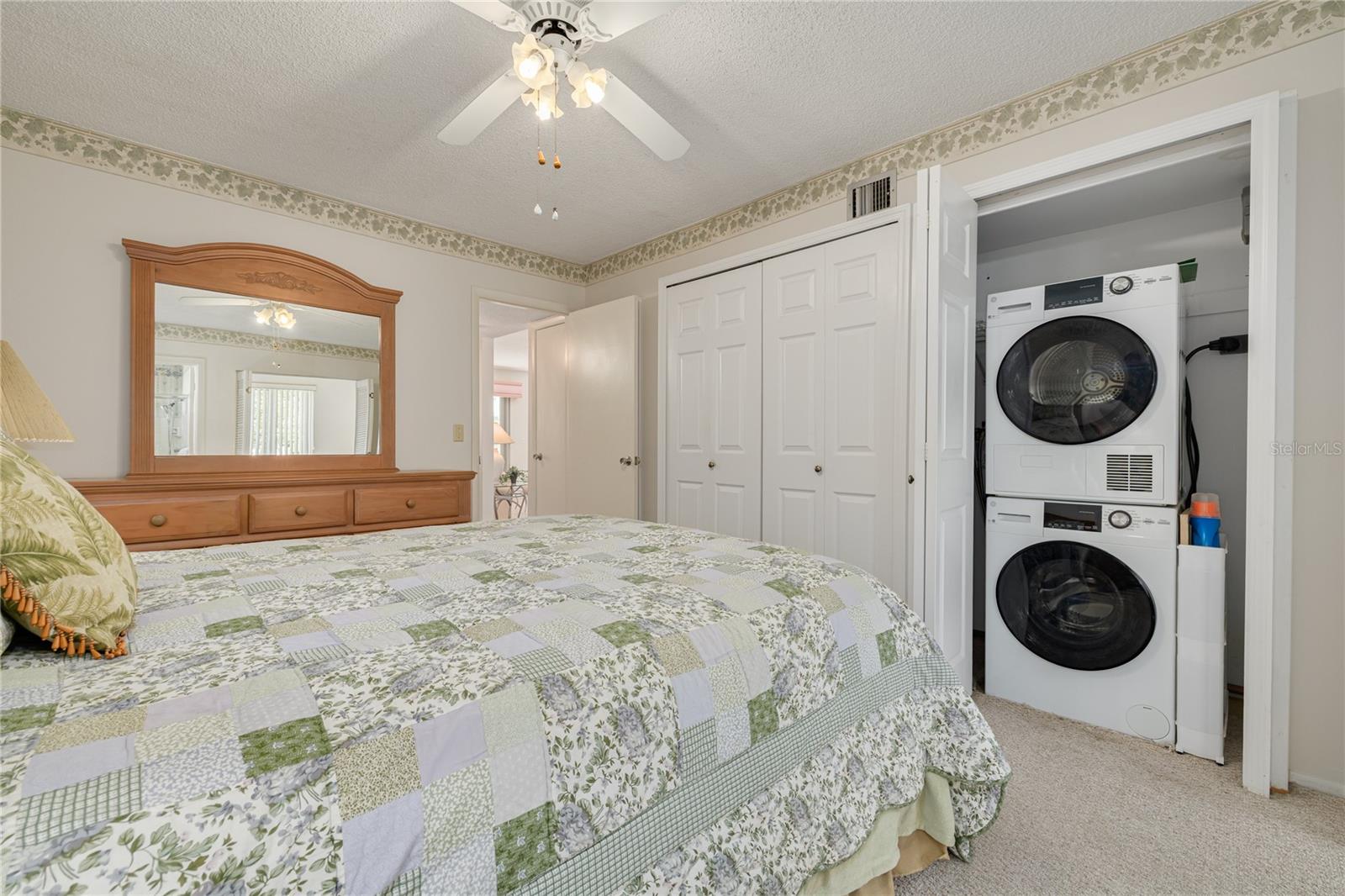 In-Unit Washer & Dryer