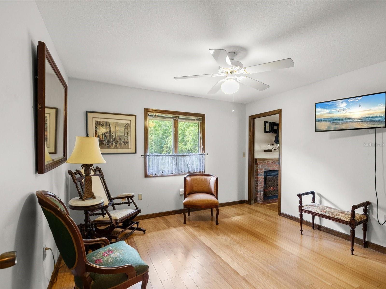 Bedroom 3, door connects to Primary bedroom 1