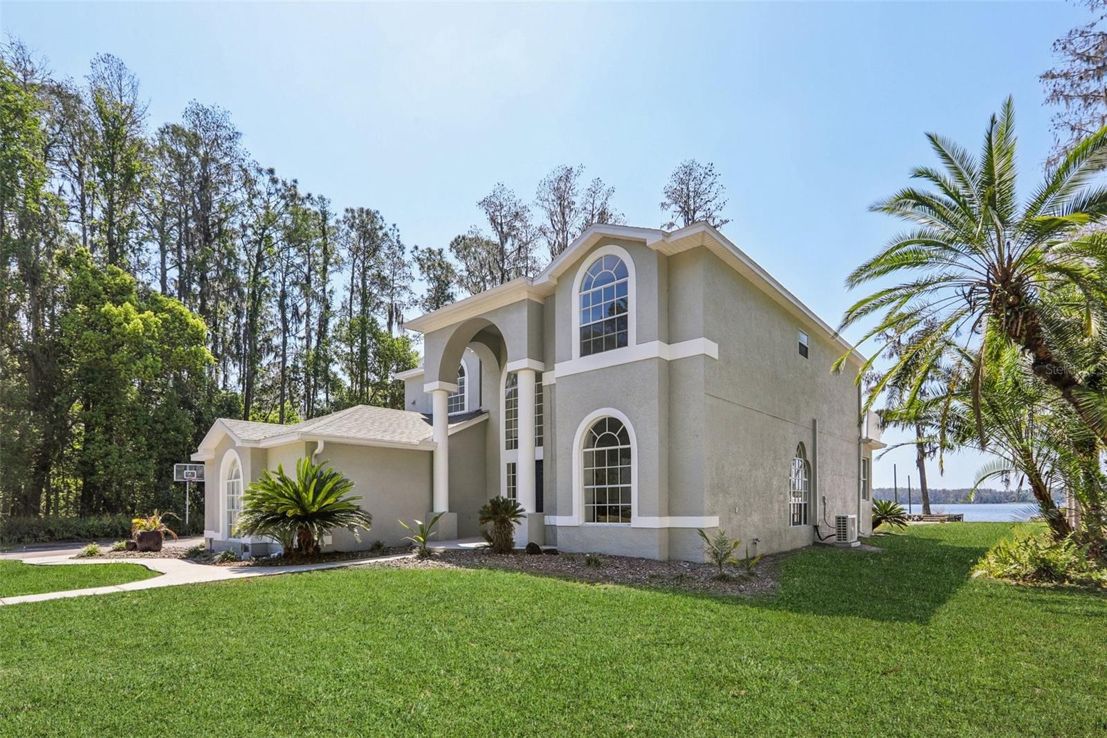 Side View Front Elevation