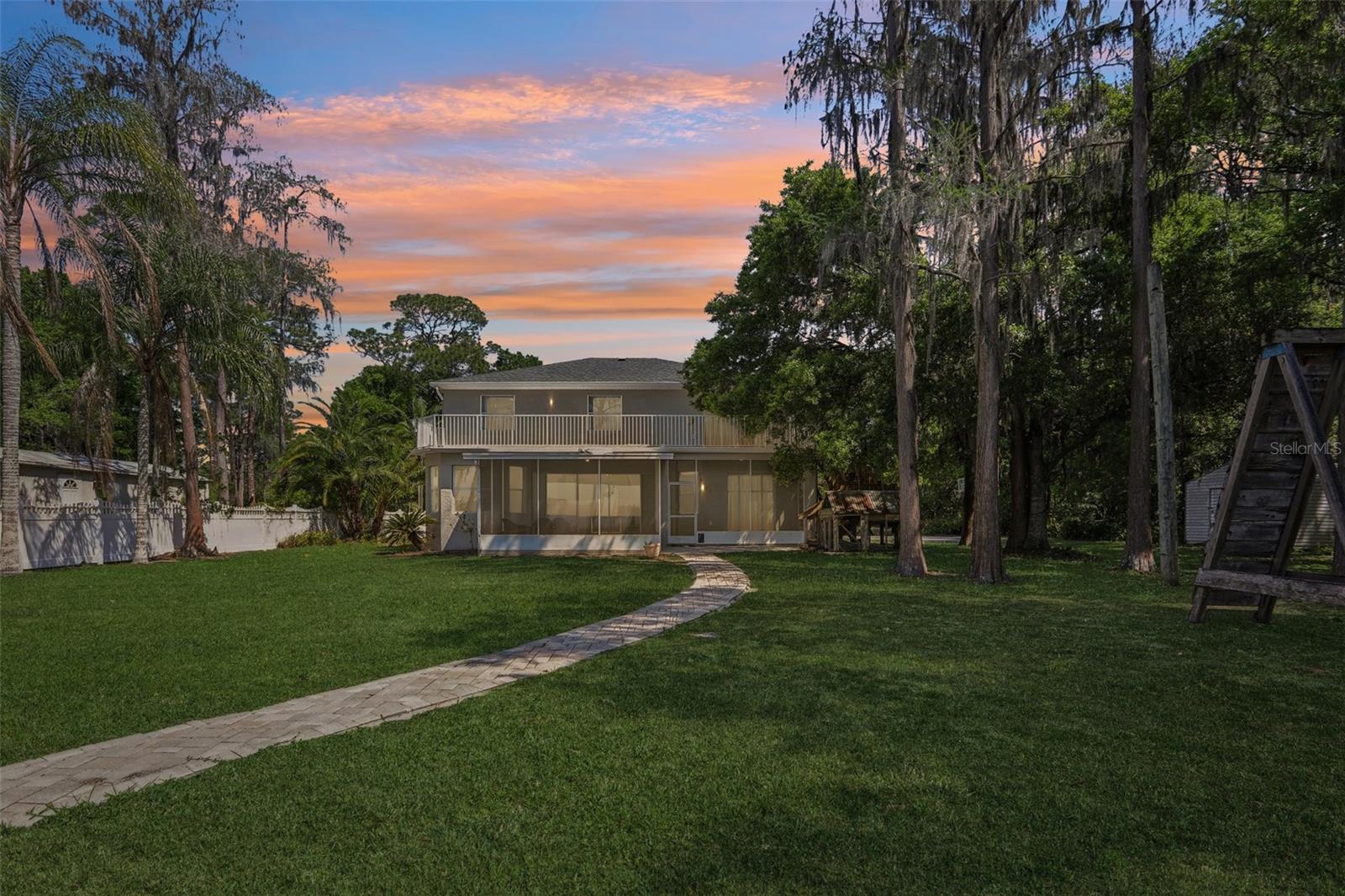 Rear Elevation Twilight